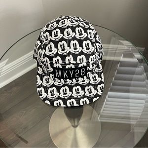 Disney Collection by Neff Mickey Mouse MK28 Unisex Hat. NWOT.